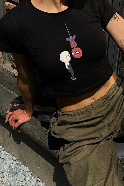 Violon Y2k Street Style مقلوب سبايدرمان الحب مطبوعة بأكمام قصيرة أسود