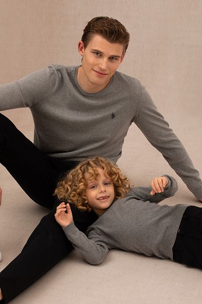 U.S. Polo Assn. Pulover de bază cu decolteu rotund pentru băiat, gri Melange 50275846 -VR086