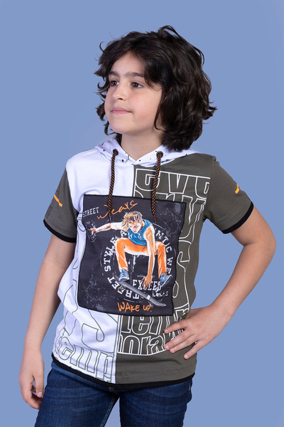 Toontoy Μπλουζάκι με λεπτομέρεια Garni για αγόρια με κουκούλα με τύπωμα