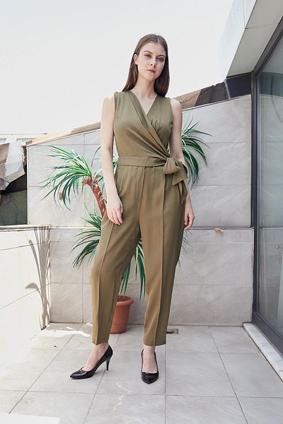 Jument Iyocell Fabric - 100% Fluent Stylish Jumpsuit, Double Breasted Lace-up, Pocket and Pleated Skinny Leg - Khaki