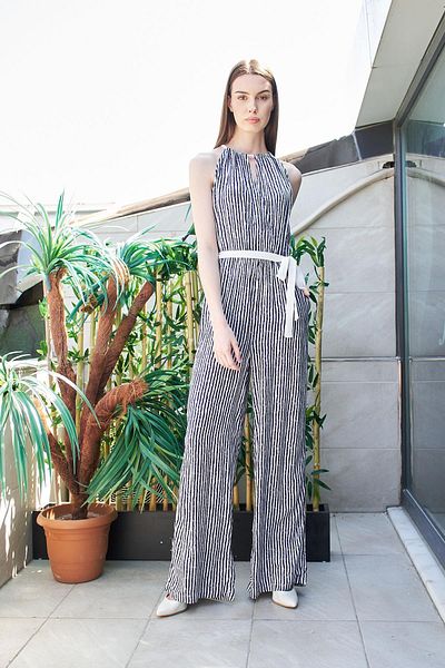 Jument Navy Blue Striped Patterned Double-breasted Jumpsuit - Deep Sleeveless and Lace-up - Wide Leg