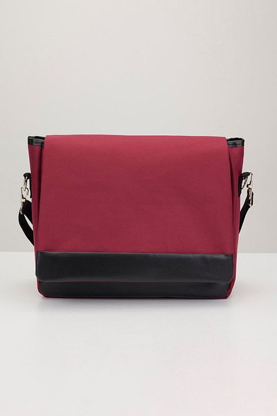 Tudors Geantă de umăr Claret Red Unisex - Curea incrucisata reglabila