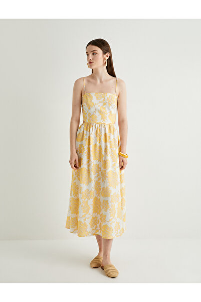 Koton X Melis Ağazat - Midi Boy Çiçekli Elbise Askılı Kloş Viskon Pencere Detaylı