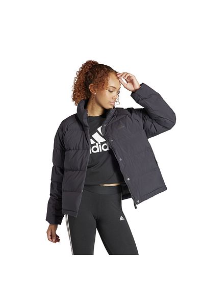 adidas سترة Helionic نسائية سوداء مبطنة ومريحة - Hy3939