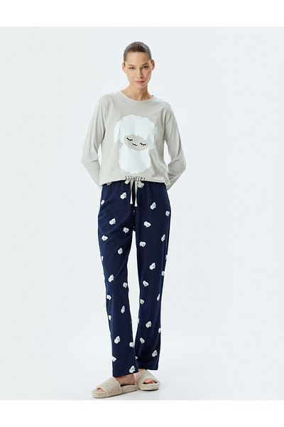 Koton Bedrucktes Pyjama-Set aus Baumwolle – langärmliges T-Shirt und Hose