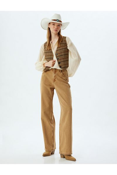 Koton Cotton Straight Leg Straight Fit Jeans - ButtoneD anD Pocket DetaileD
