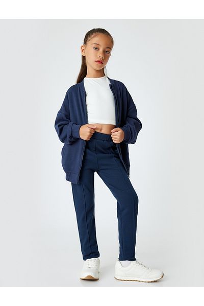 Koton Round Neck Pocket Cotton Zippered Long Sleeve Sweatshirt
