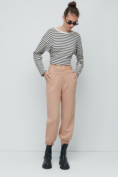 C&City 906 Model Cream Jogger Sweatpants