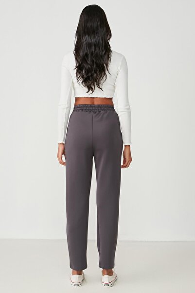 C&City Bel ve Paçası Pileli Eşofman Altı 810 Füme