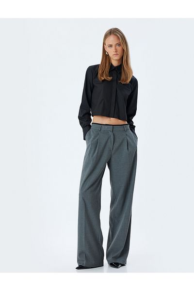Koton Pleat Detailed Wide Leg Fabric Trousers with Pockets
