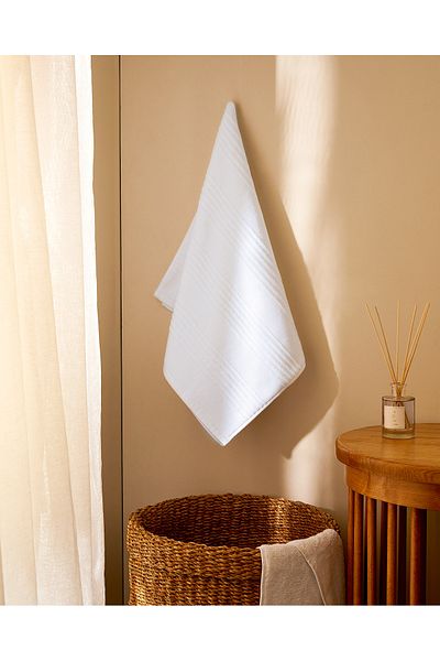 Madame Coco Jack Face Towel