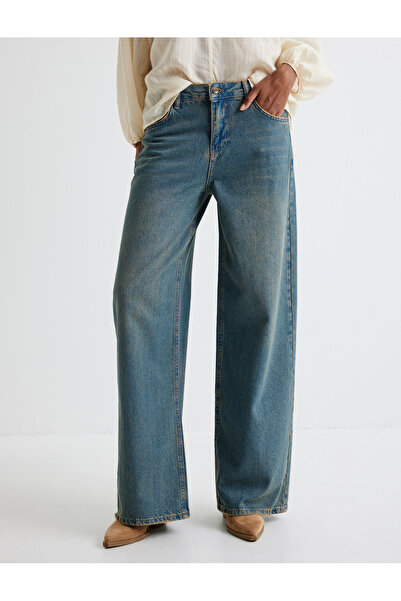 Koton Standard Waist Loose Fit Straight Leg Pocket Cotton Jeans - Loose Straight Fit Jeans