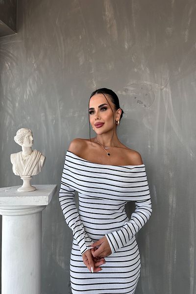 kamacibutik Rochie din tricot cu dungi cu guler Madonna