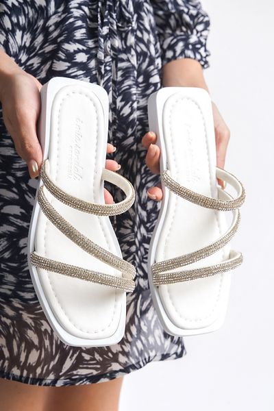 ARTI ARTI AYAKKABI MIA026-1602 Daily Women's Stoned White Holiday Slippers