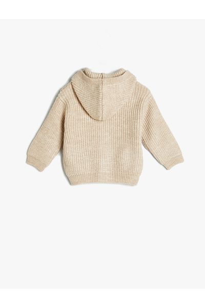 Koton Gestrickter Cardigan mit Kapuze – Knopfdetail und Taschenhalter