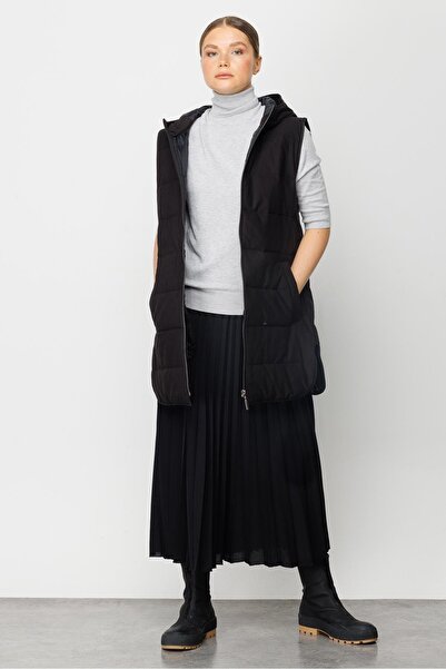 Micca Basen Örten Kapitone İçi Dolgulu Renkli Astarlı Spor Zamansız Yelek-Siyah