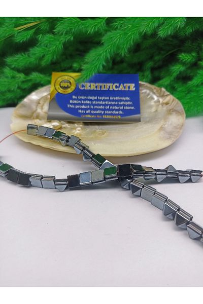 DOĞAL TAŞ CENNETİ Hematite Natural Stone Pyramid Cut 8X8X8 (Certified)