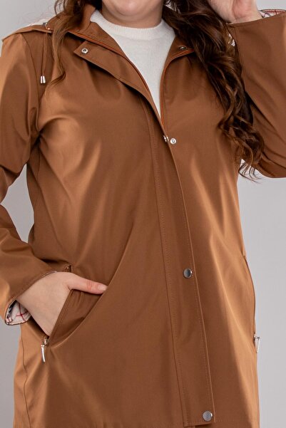 DERFA 1017 Büyük Beden Cep Fermuarlı Beli Bağcıklı Kapüşonlu Kadın Trençkot