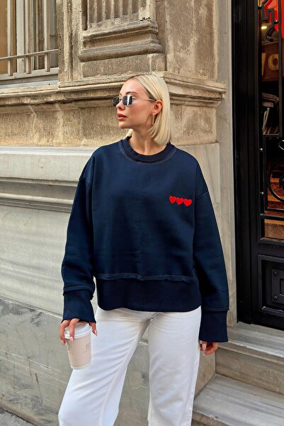 Swist Lacivert 3 Kalp Baskılı Piş Dikiş Kadın Crop Sweatshirt