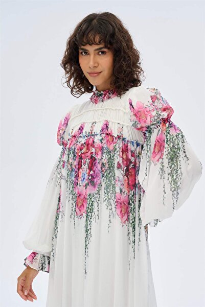 miha Hicran Önal Ecru Colored Gathered and Ruffle Detailed Dress