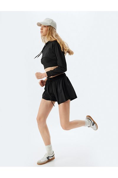 Koton Pantaloni scurți sport cu detaliu mini cu fante și talie cu șireturi