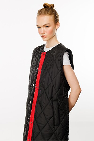 Micca Armonia Çıt Çıt Kapamalı Renk Detayları ile Süslenmiş Zamansız Spor Yelek-Siyah