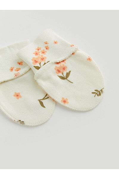 LC Waikiki Lw - Floral Patterned Baby Girl Beret and Gloves Set
