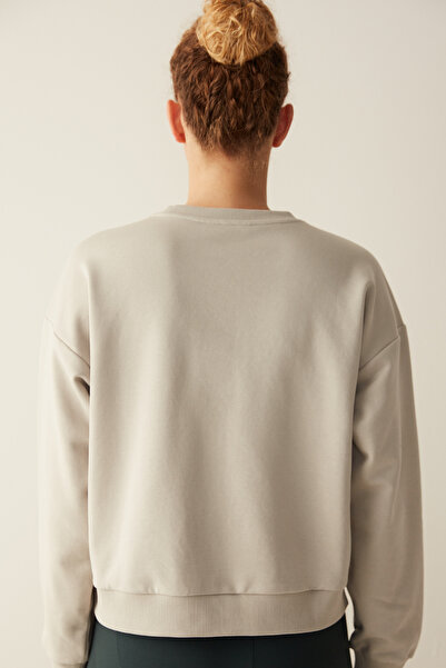 Penti Taş Renk Bisiklet Yaka Dikiş Detaylı Sweatshirt
