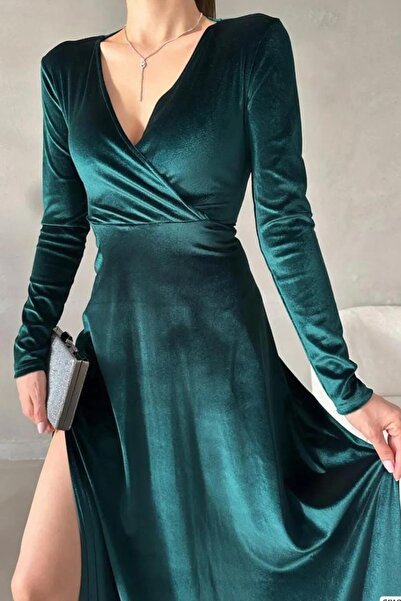 Deafox Zümrüt Yeşili Kruvaze Yaka Uzun Kol Maxi Boy Yırtmaç Detay Kadife Kumaş Elbise