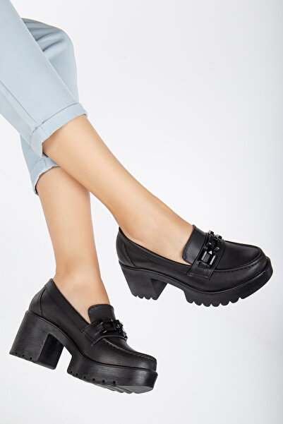 Lanina Дамски мокасини на ток с черна кожа, детайли с верига, нов продукт