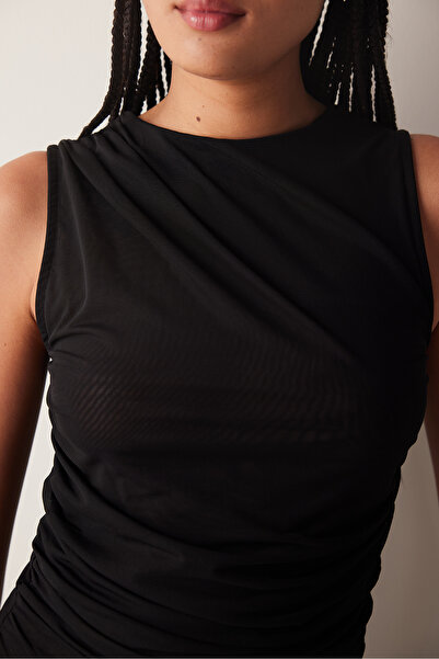 Penti Siyah Büzgü Detay Tüllü Üst