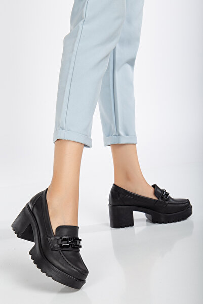 Lanina Дамски мокасини на ток с черна кожа, детайли с верига, нов продукт