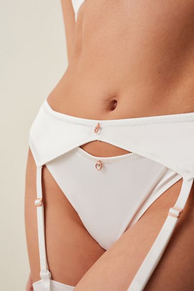 Penti Satin Garter - Wow