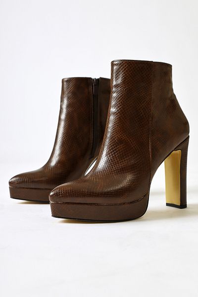 Limoya Abbie Brown, Bitter Brown Color Pointed Toe ψηλοτάκουνα γυναικεία μποτάκια με φερμουάρ, γυναικεία μποτάκια