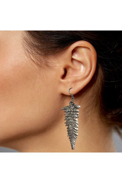 Ororabutik Silver Color 5cm Leaf Figured Necklace and Earring Set
