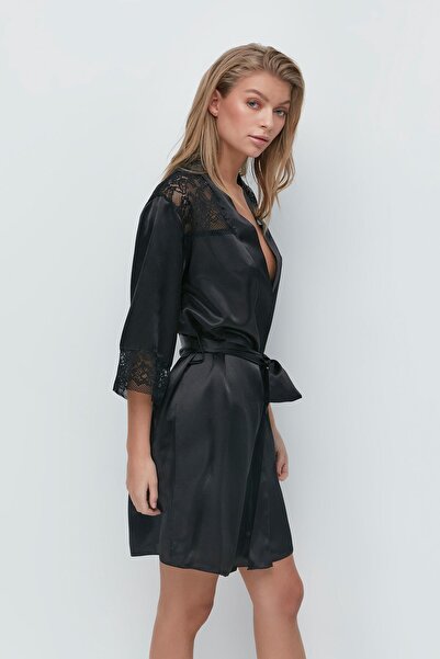 C&City Shoulder Lace Detail Short Sleeve Satin Dressing Gown 092 Black