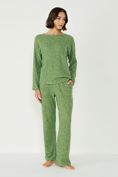 C&City Camisole Boat Neck Low Shoulder Long Sleeve Pocket Loose Trousers Set 405048 Khaki