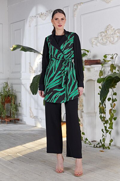 YAFA CLOTHING & ACCESSORIES Green Chain Striped Jacket and Blouse Set - Pants Included