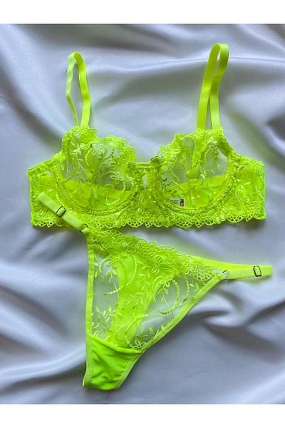 Fleur de Lingerie Women's Embroidered Neon Green Bralet Set (Bralet & Thong)