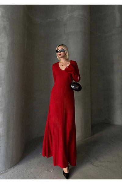 buqre's moda Deep V-Neck Ribbed Spanish Sleeve Knitwear Maxi Dress