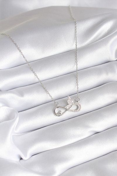Skygo 316L Steel Silver Color Zircon Stone Infinity Model Butterfly Detail Women's Necklace - Tj-Bko8265
