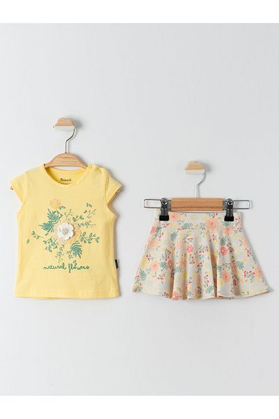 Miniworld 6-18 Months Baby Girl Yellow Suit Set