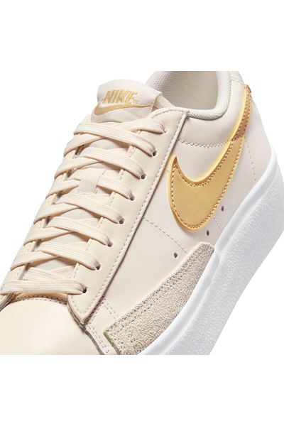 Nike W BLAZER LOW PLATFORM