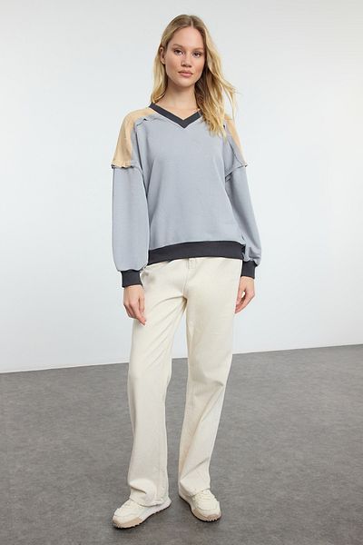 Trendyol Collection Голям дебел плетен суитшърт - многоцветен, блоков модел Twoaw25Sw00090
