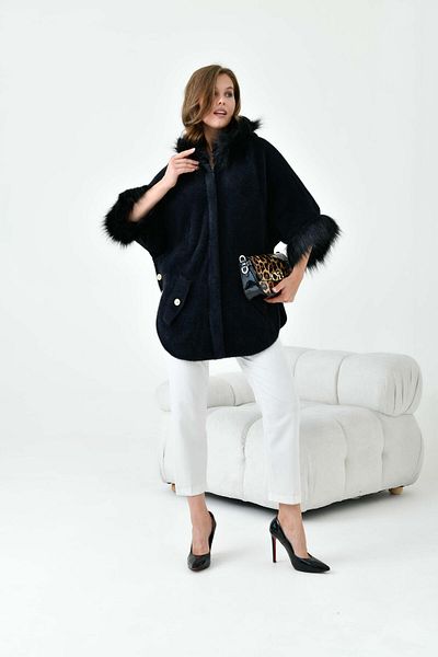 FTZ WOMEN Women's Fur Detailed Poncho Black 20701