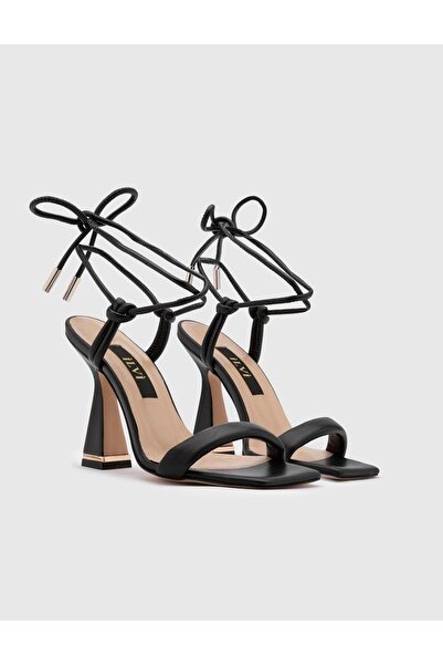 İLVİ Kaede Hakiki Deri Kadın Siyah Topuklu Sandalet