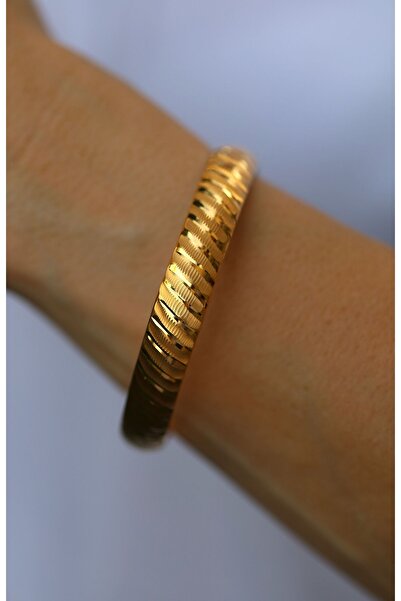 Yenigün Kuyumculuk 14 Ayar Altın Balık Sırtı Şarnel Model Hediyelik Bilezik