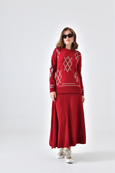 FTZ WOMEN بدلة تنورة نسائية أحمر كلاريت 20559