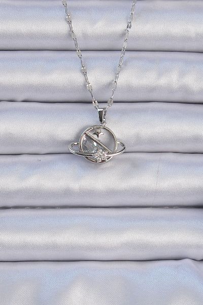 Store 316l سلسلة الصلب فضية اللون الزركون حجر قلادة زحل المرصعة بالنجوم