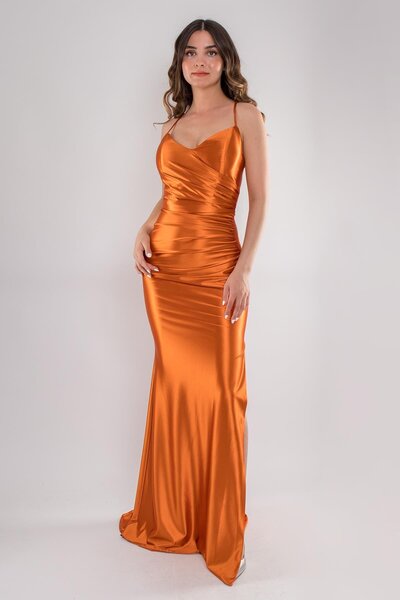 RENK 5040 Sırt Dekolte Ipli Balık Model Uzun Saten Elbise